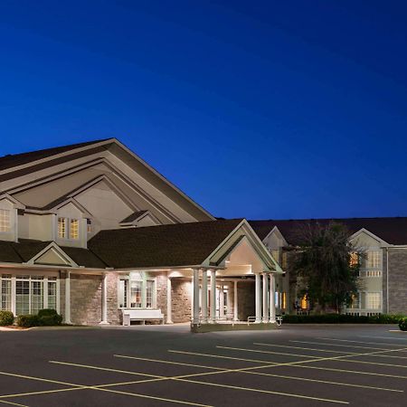 Days Inn By Wyndham Guelph Dış mekan fotoğraf