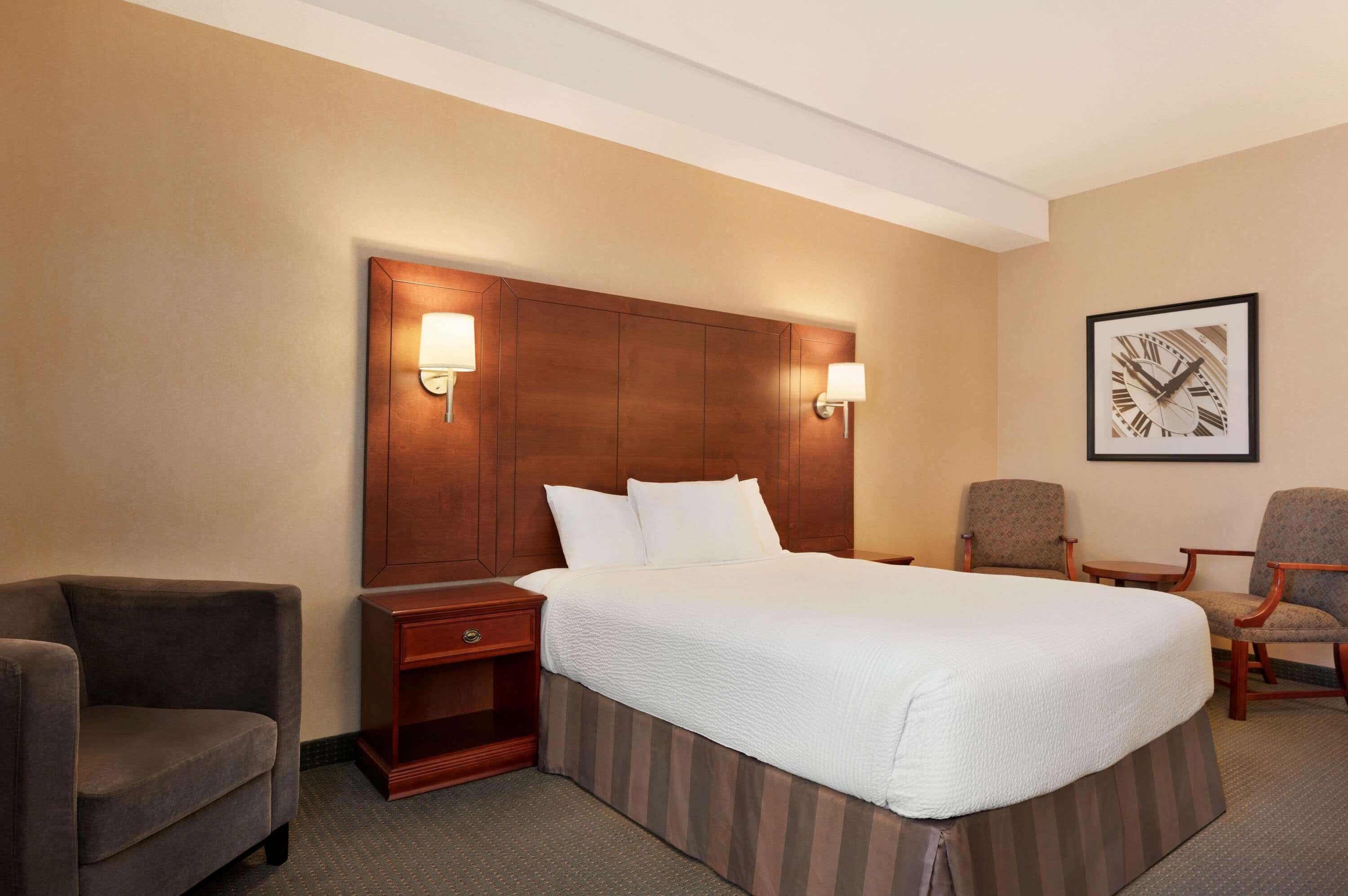 Days Inn By Wyndham Guelph Dış mekan fotoğraf