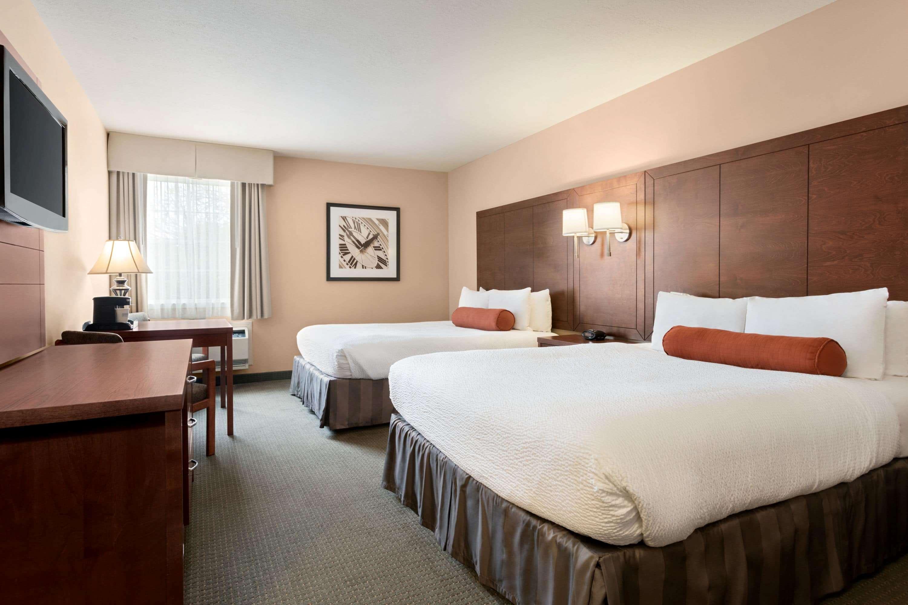 Days Inn By Wyndham Guelph Dış mekan fotoğraf